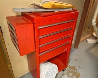 Ace metal tool chest