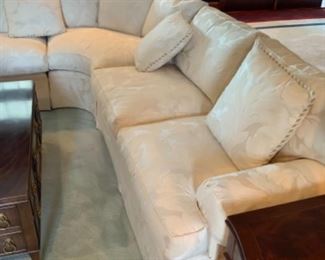 Henredon Custom Folio sectional sofa in excellent condition. $800