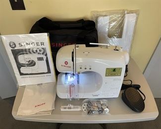 New Never Used Singer Featherweight Sewing Machine with Travel Bag