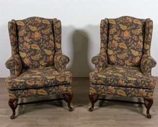 19	Pair of Federal Style Upholstered Arm Chairs	Pair of Federal Style upholstered arm chairs. American, Early 20th Century. Floral upholstered print, mahogany feet and stretcher, arm covers. Wear consistent with age. From the Salmagundi Club in New York City, the oldest artist's club in America. 44" H x 31" L x 32" D
