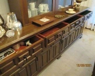 Side board unit with glass front buffet (separate) 
