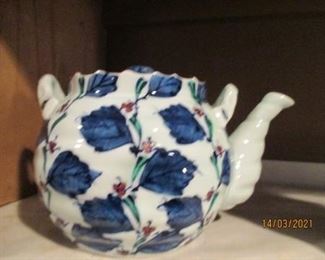 Tea pot.  