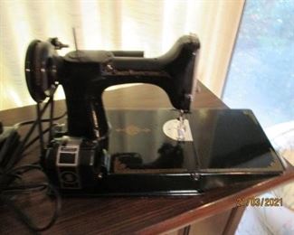 Singer portable sewing machine
