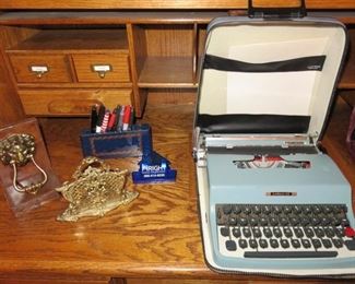Portable Typewritter