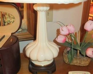 Pr. Ethan Allen White Crackle Finish Table Lamps