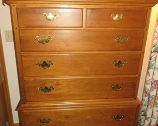 Ethan Allen Chest of Drawers