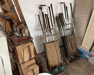 Vintage golf clubs 