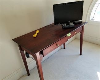 Bedroom #4: desk/ hall table