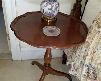 Bedroom #4: pair matching round tables