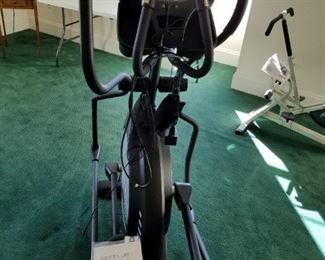 Sole Fitness Elliptical model E25