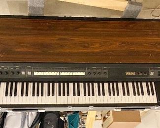 "Yamaha" GS2 Keyboard Organ