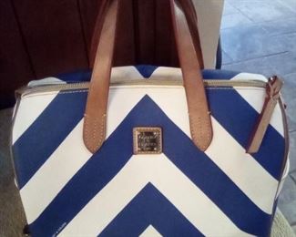 Dooney & Bourke