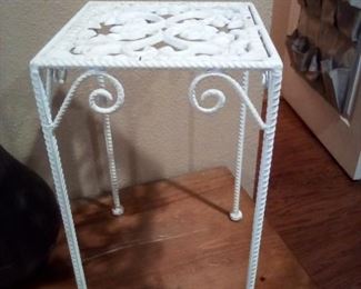 Metal Plant Stand