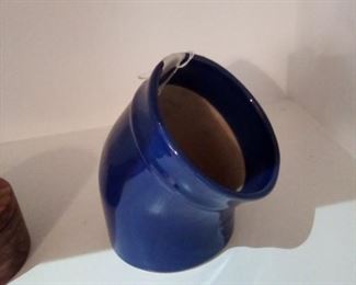 Closer picture of the salt pig