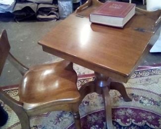 Lift top desk and chair