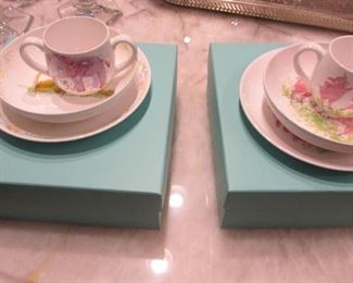 Tiffany porcelain child dishes set