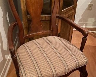 Just in Time for Thanksgiving and Christmas .... Stunning Two Pedestal Dining Room Table with Two Leaf's and Eight Chairs Two of Which are Captain's Chairs Close Up View of the Chairs