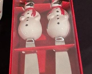 William Sonoma Spreaders