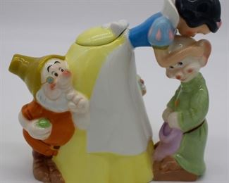 Disney China Snow White Teapot (3 pc set)