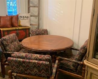 another picture of the game table and chairs