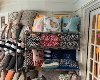 here  is another shot of those pillows