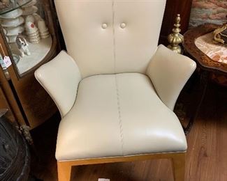 Modern Leather Armed Chair 