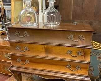 Italian 2 Drawer Side Table & Flip Top 