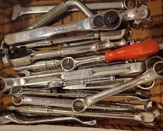 Snap-on ratchet handles and wrenches