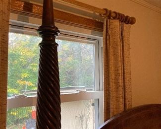 LARGE (Queen size) four poster bed
