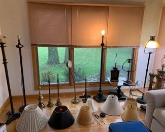 YES !!! There are MORE LAMPS!!!