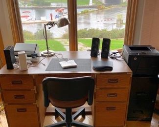 Lots of Storage in this Great Desk