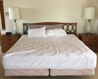 King Bed with Vintage Headboard, two Matching Bedside Stands and Matching Lamps