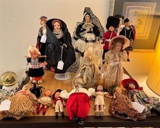 Very nice vintage dolls