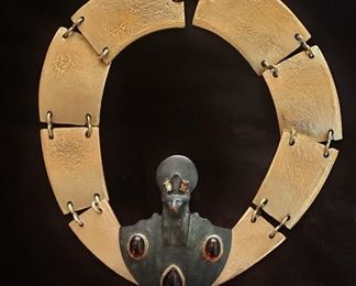 Vintage Trifari Collar