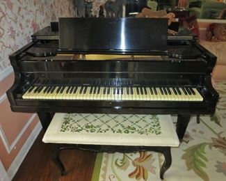 Cable Ebony Baby Grand