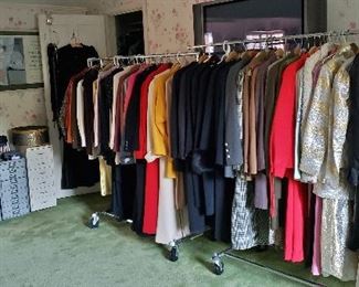 Ladies' Designer Clothes by David Hayes, Oscar de la Renta, Missoni, Armani, St. John, Ave. Montaigne, etc.