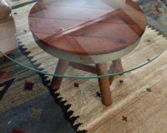 'Baril de Chêne' Swivel Table