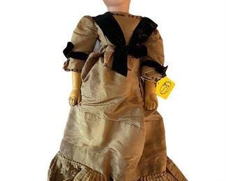 Bid Now or Bid Live on Live Auctioneers https://www.liveauctioneers.com/catalog/223791_one-owner-rare-antique-doll-collection/