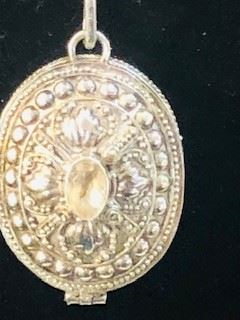 Sterling Silver Locket / pill box with beautiful oval Citrine stone  