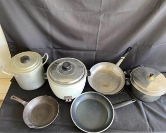 Mystery Lot Of Pots And Pans