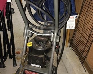 Craftsman Clean n’ Carry
2150 PSI

