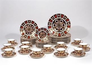 Lot 251 | ROYAL CROWN DERBY "OLD IMARI" DINNER SERVICE | Service for 12, comprising 12 dinner plates, 12 luncheon plates, 12 dessert / bread plates, 12 cups and 12 saucers dia. 10-5/8 in. (dinner plate)