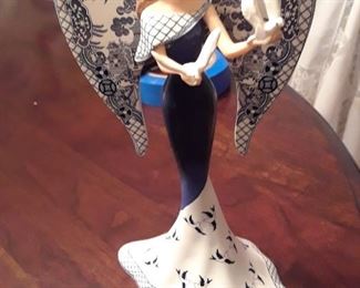 Blue Willow angel