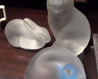 Frosted glass paperweights