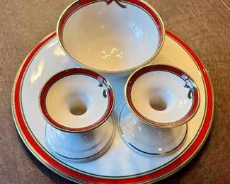 Item 132:  Royal Doulton "Ribbon" serving tray, bowl & candle holders:  $42