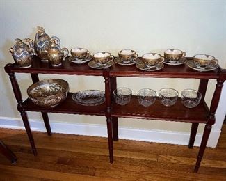 Unique display shelf