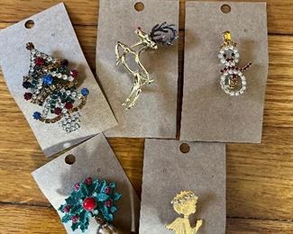 Vintage Christmas Pins