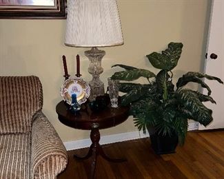 Gorgeous furnishings and accessories