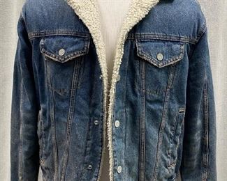 Blue Rinse Denim Jean Trucker Jacket Sherpa Fleece Lined Divided HM Medium