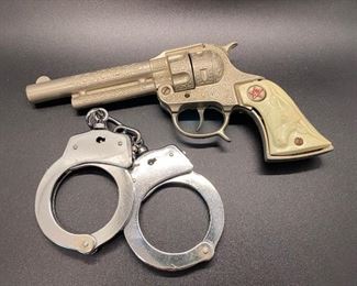 Metal Handcuffs Vintage Toy Texan Jr Cap Gun